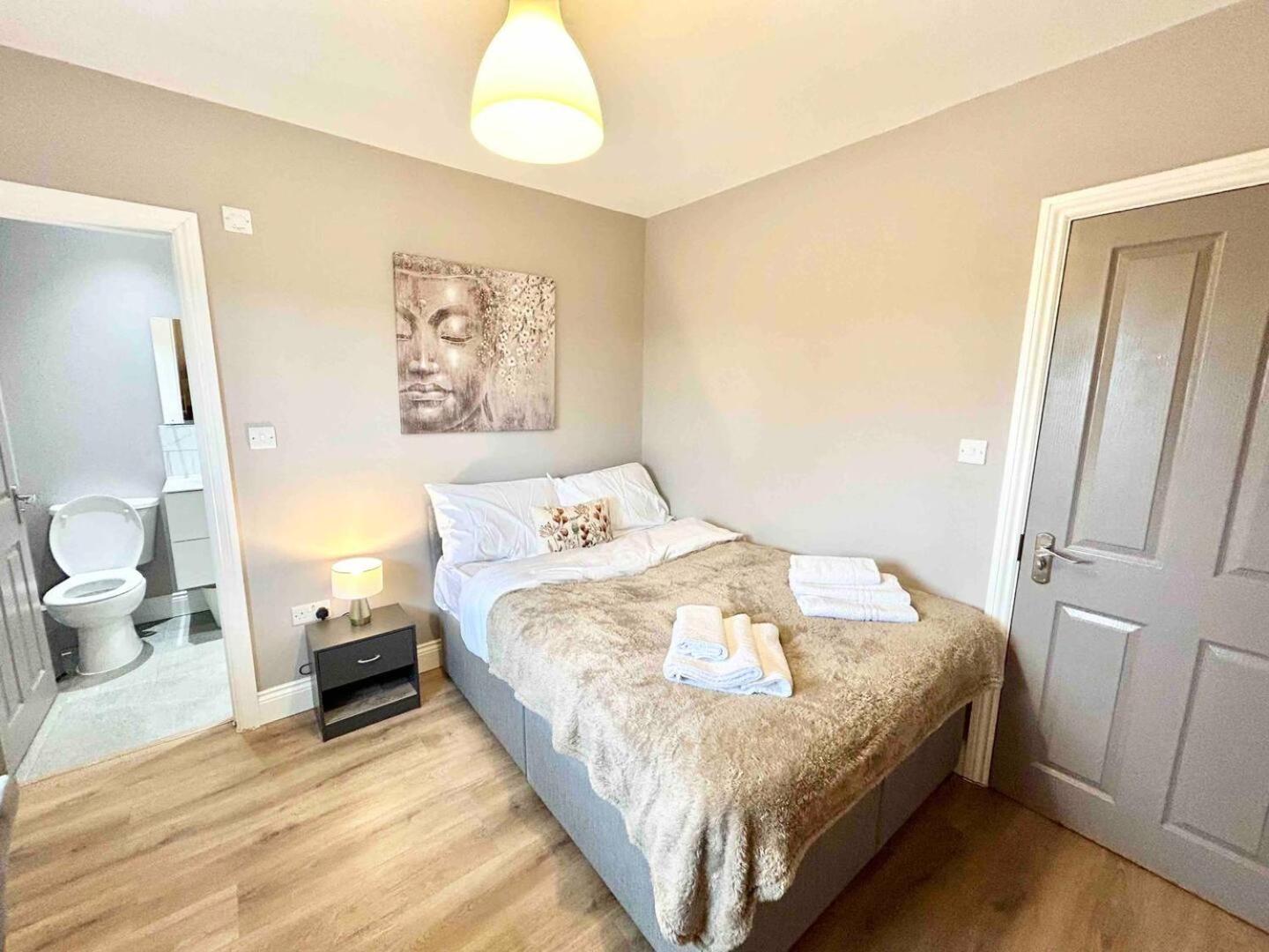 The Winstre Borehamwood Extérieur photo