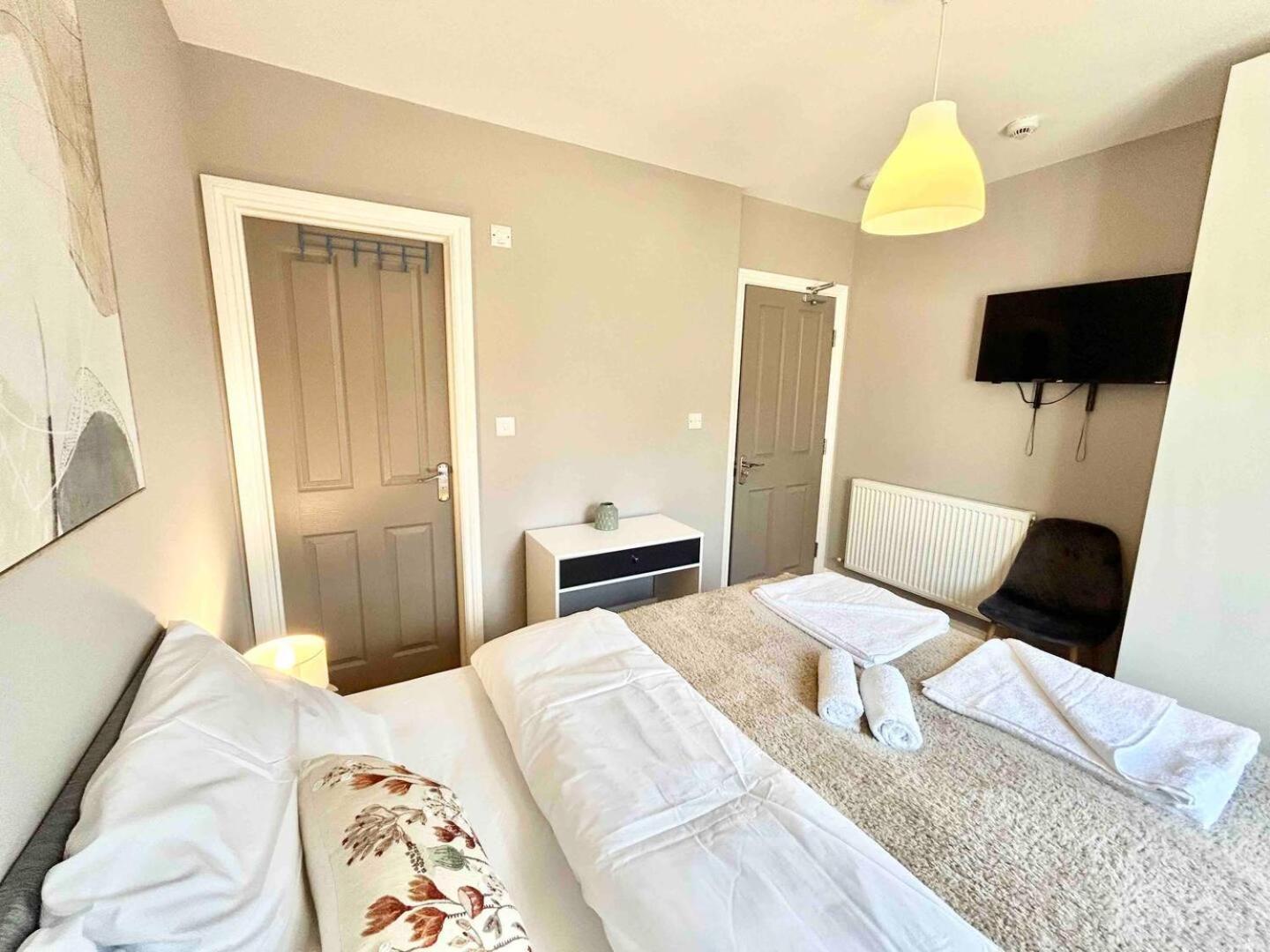 The Winstre Borehamwood Extérieur photo