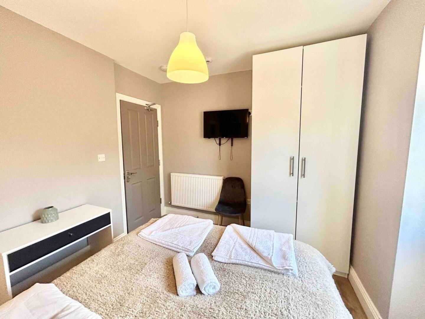 The Winstre Borehamwood Extérieur photo