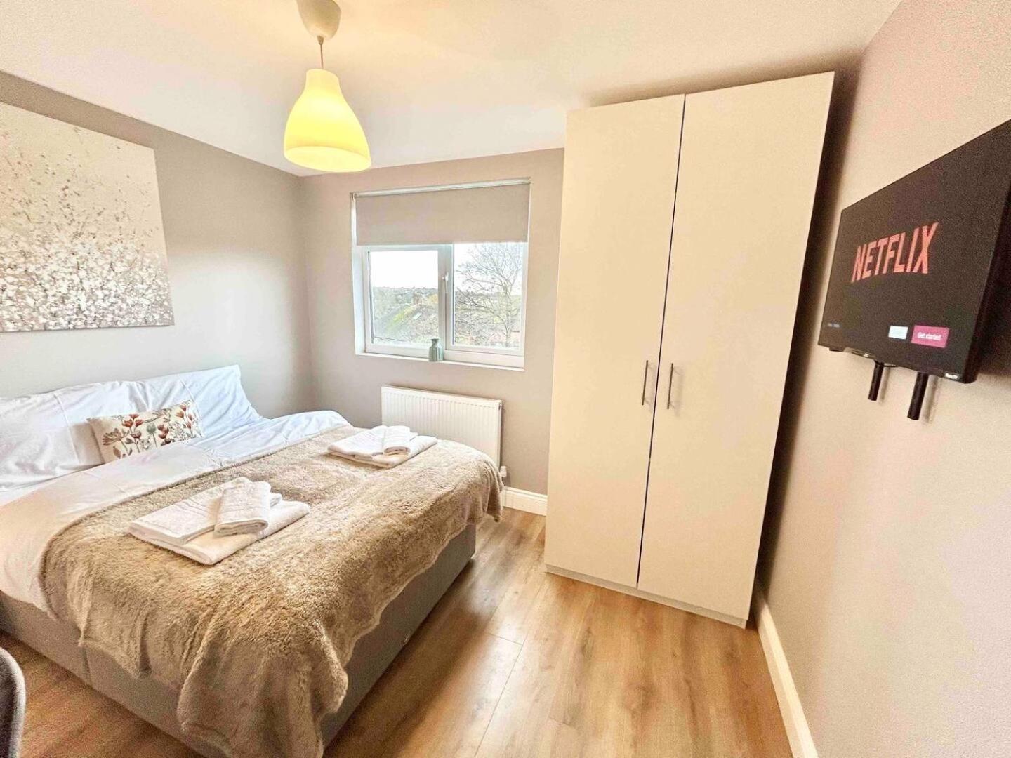 The Winstre Borehamwood Extérieur photo