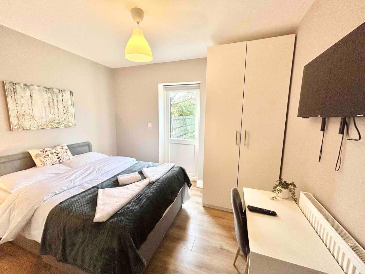 The Winstre Borehamwood Extérieur photo