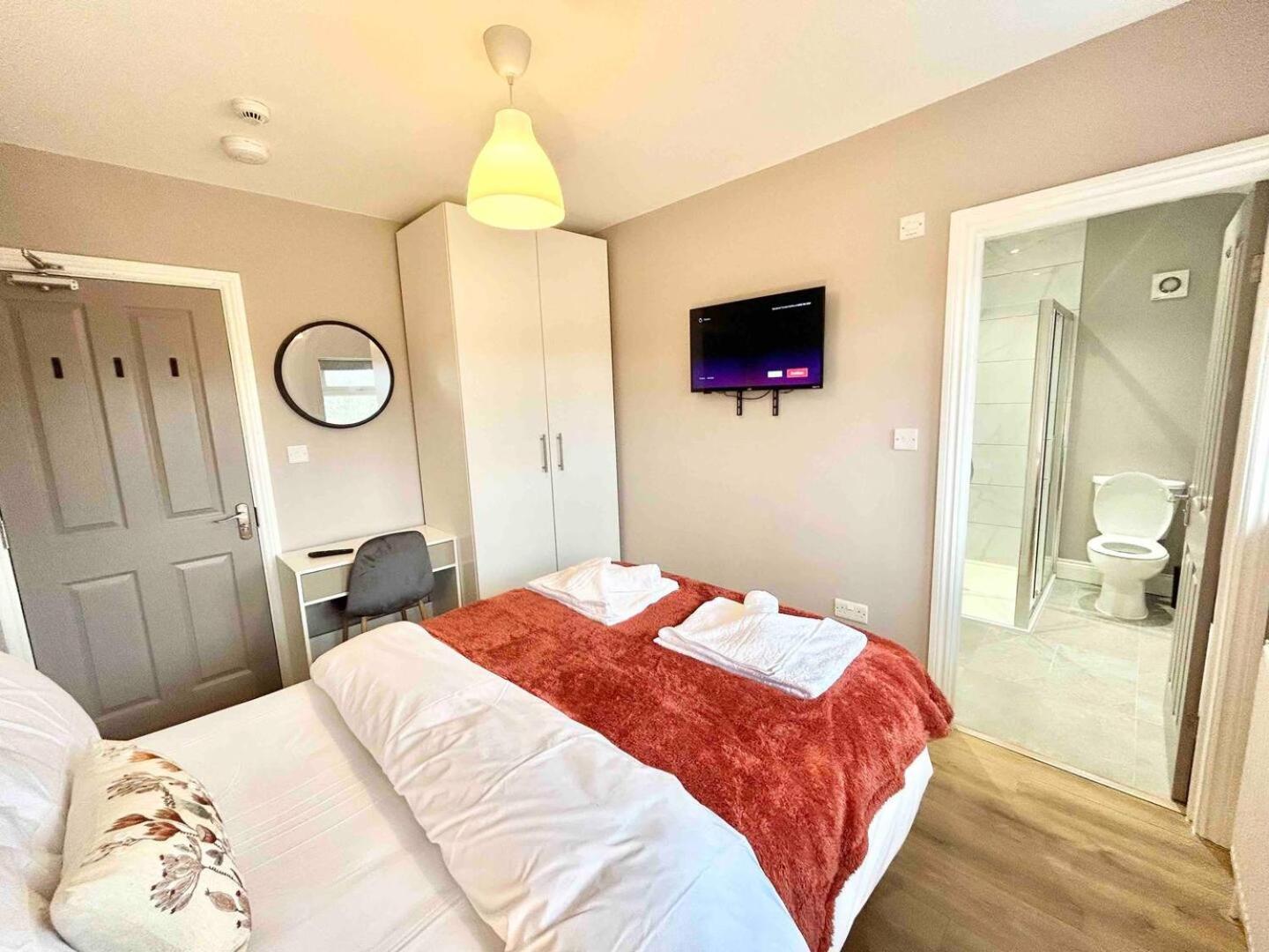 The Winstre Borehamwood Extérieur photo